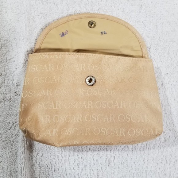 Oscar de la Renta small cream makeup bag - Picture 7 of 7